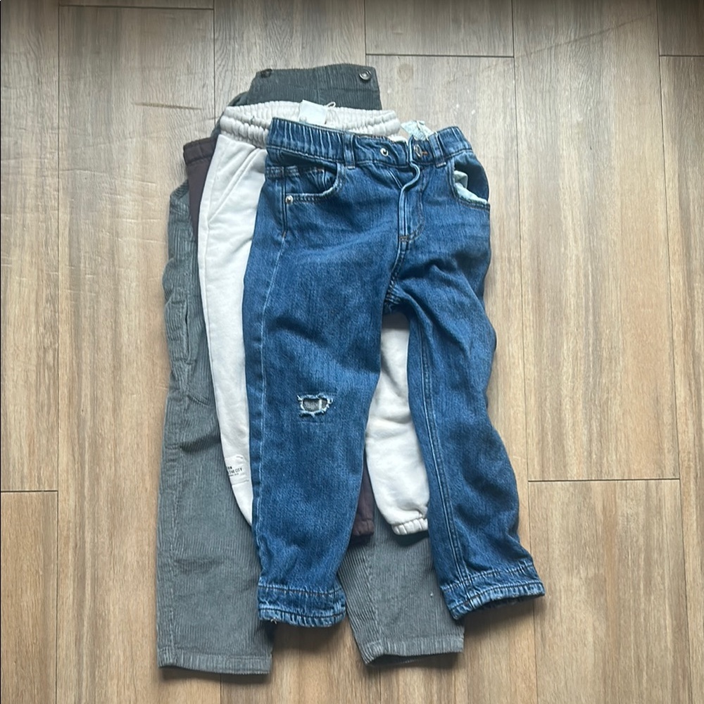 Zara Blue Jeans Classic Denim Bottoms